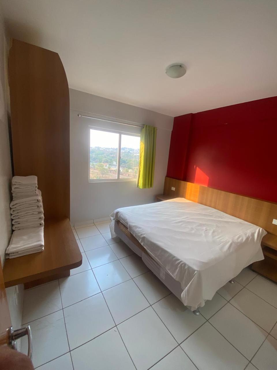 Golden Dolphin Grand 758 - 2 Quartos - 6 Pessoas E 1 Crianca Ate 5 Anos - - Go Apartment Caldas Novas