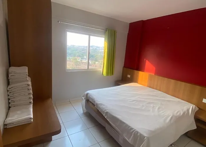 Golden Dolphin Grand Hotel 758 - 2 Quartos - 6 Pessoas E 1 Crianca Ate 5 Anos - Caldas Novas - Go